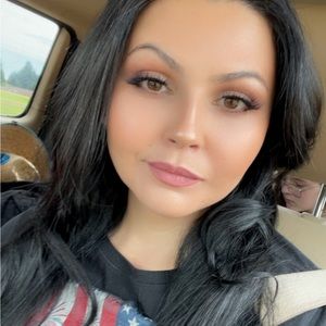 Meet your Posher, Kashayla